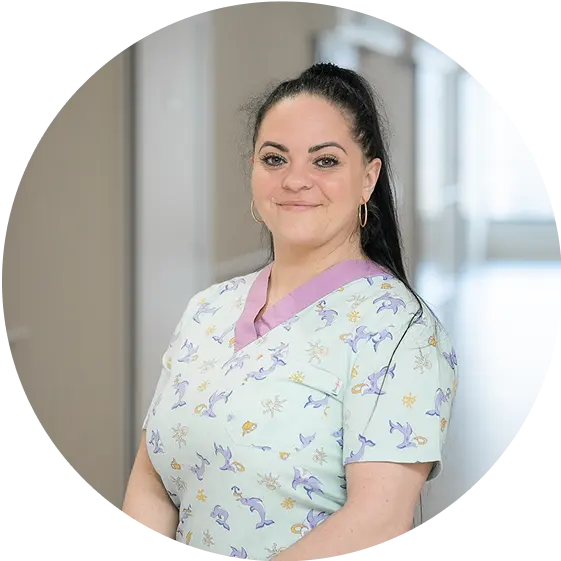 Vedúca pôrodná asistentka na šestonedelí